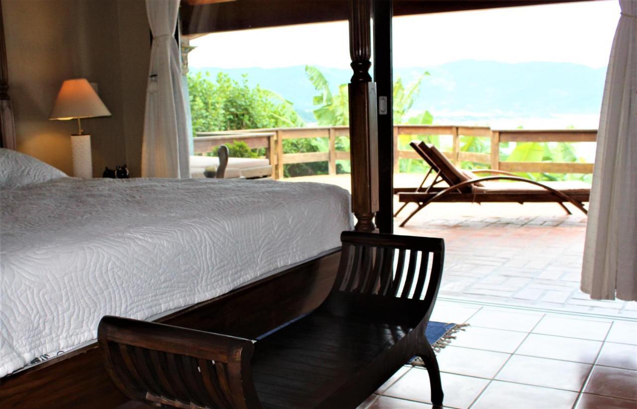 Luxury Suites Vila Indonesia Garopaba Exterior foto